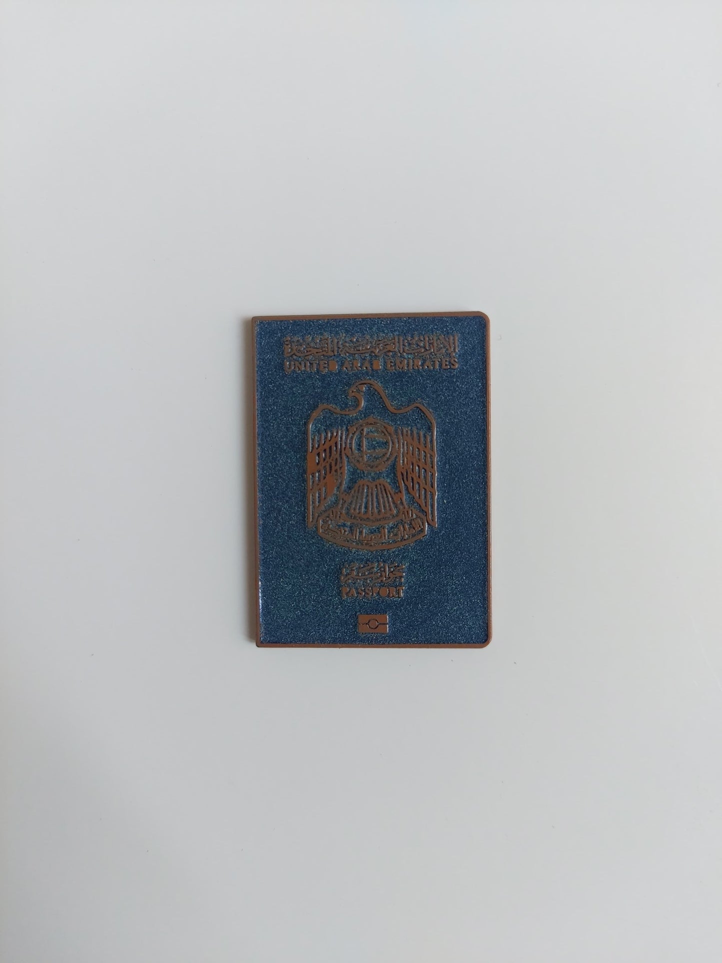 Sticker Enamel Passport glow
